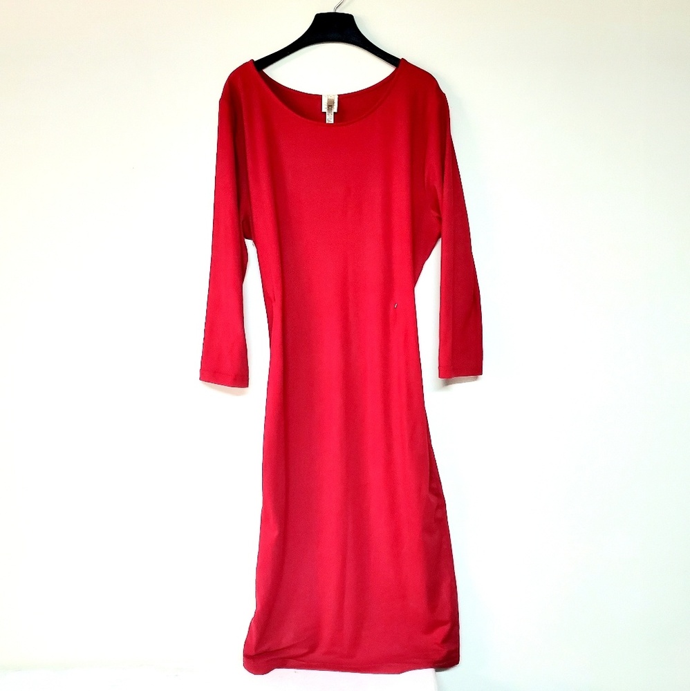 ❄☃️5for$25  3/4 Sleeve Fitted Bodycon Midi Dress